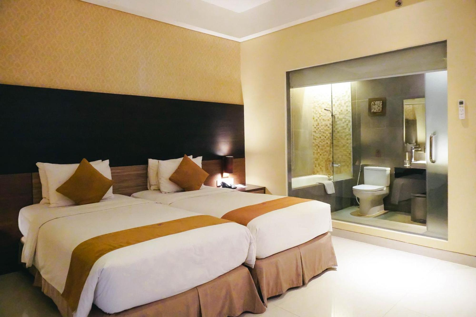 Crystal Lotus Hotel Yogyakarta Melati Exterior foto
